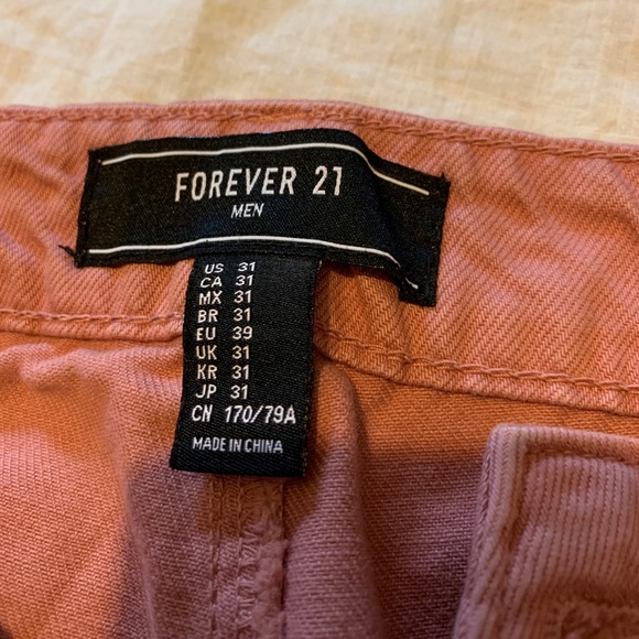 Pink ripped jeans - Picture 2 of 3